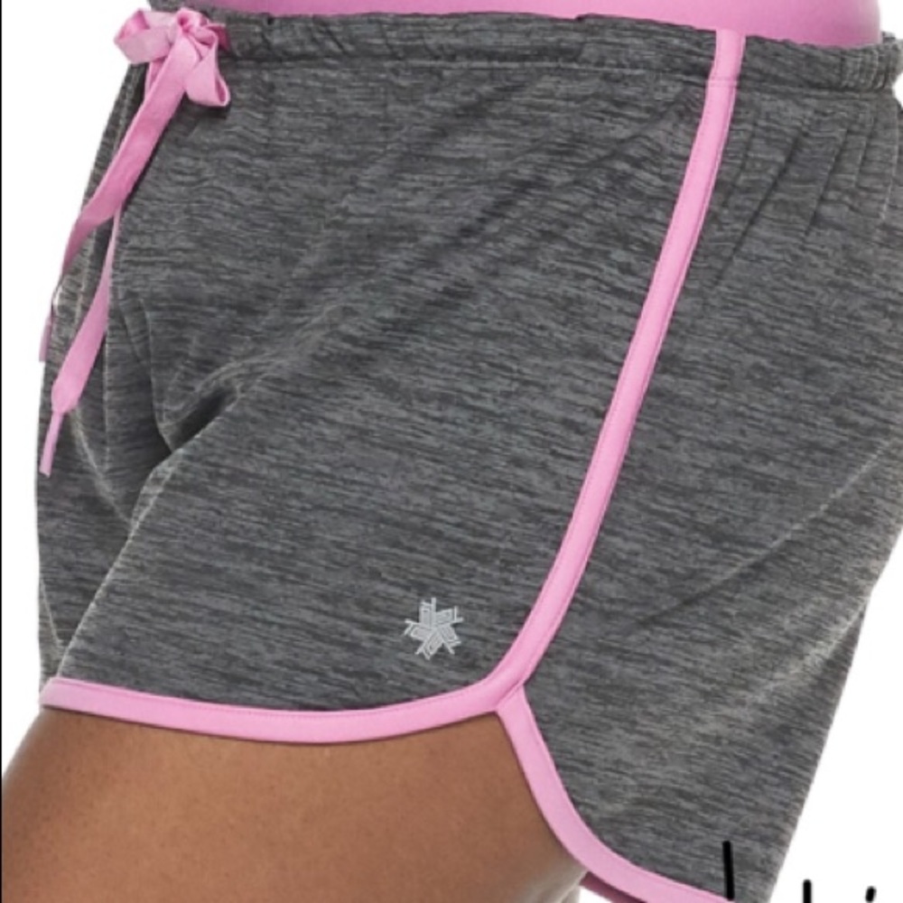Women's Tek Gear Running Shorts3/$30 (f) - Picture 3 of 3